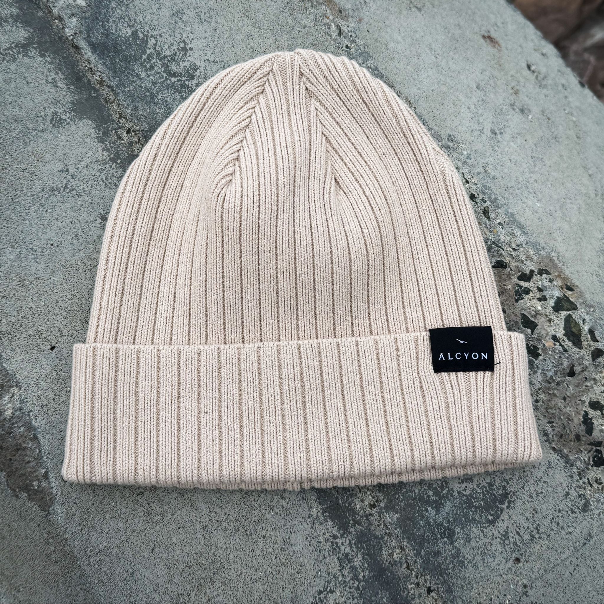 Alcyon Beige Toque
