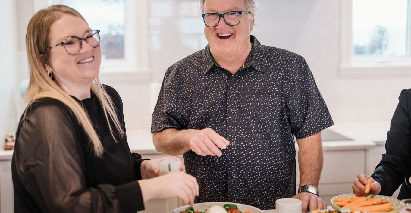 Pour le papa qui aime cuisiner : 7 idées cadeaux qui changent vraiment quelque chose
